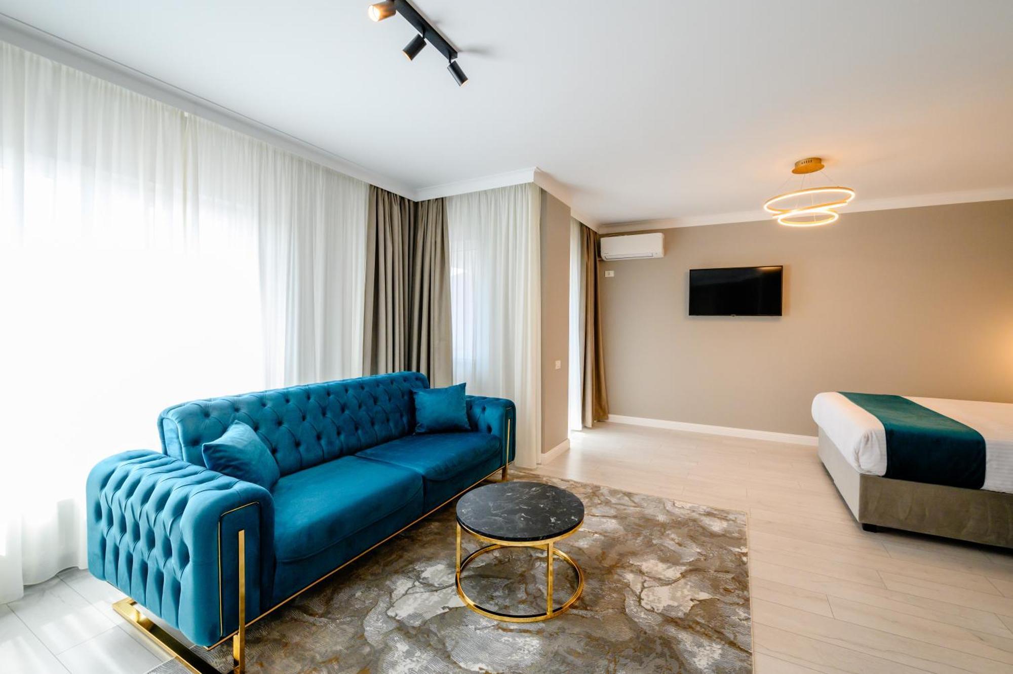 Elitte Inn & Suites Roşu Extérieur photo