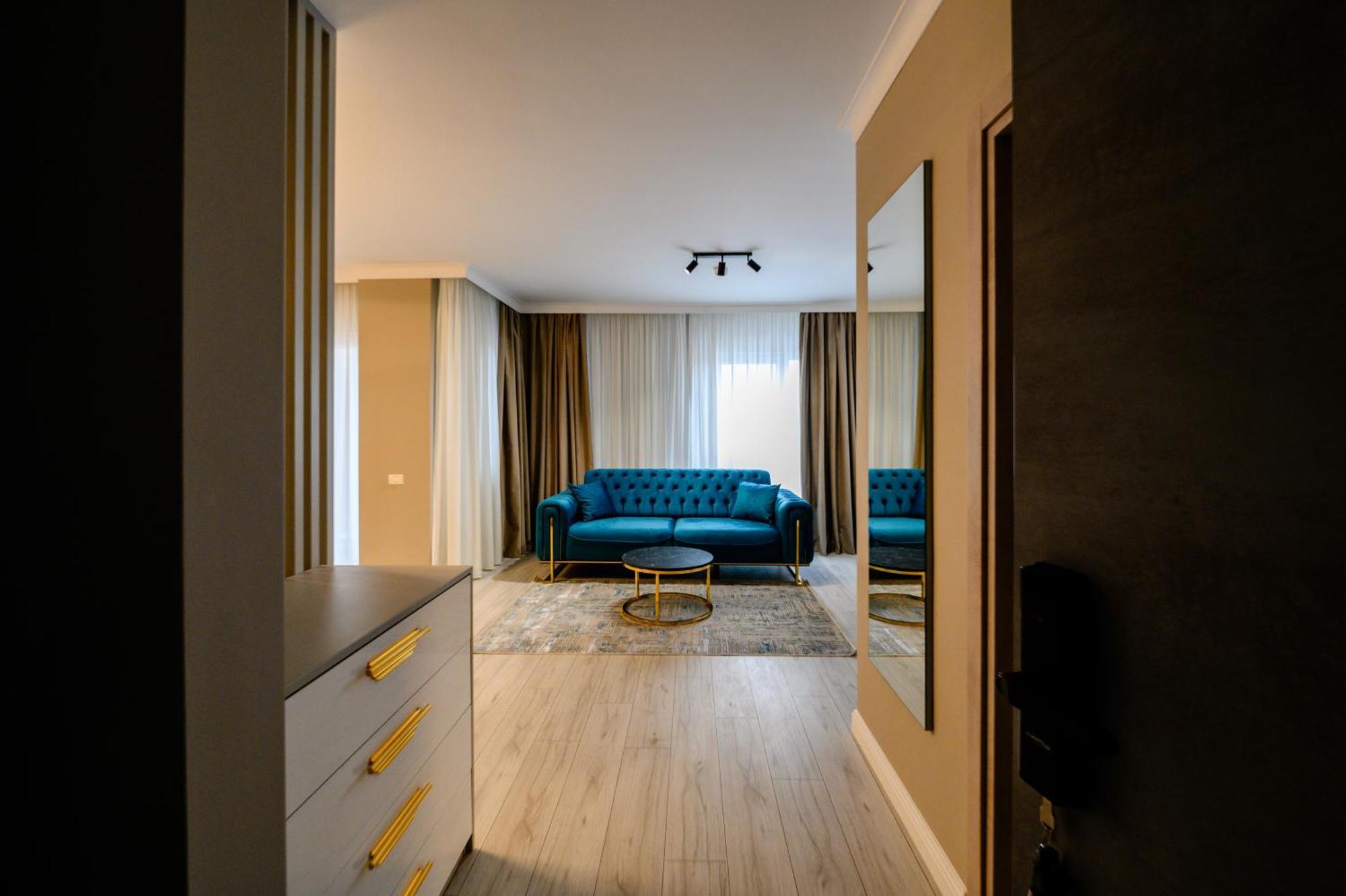 Elitte Inn & Suites Roşu Extérieur photo