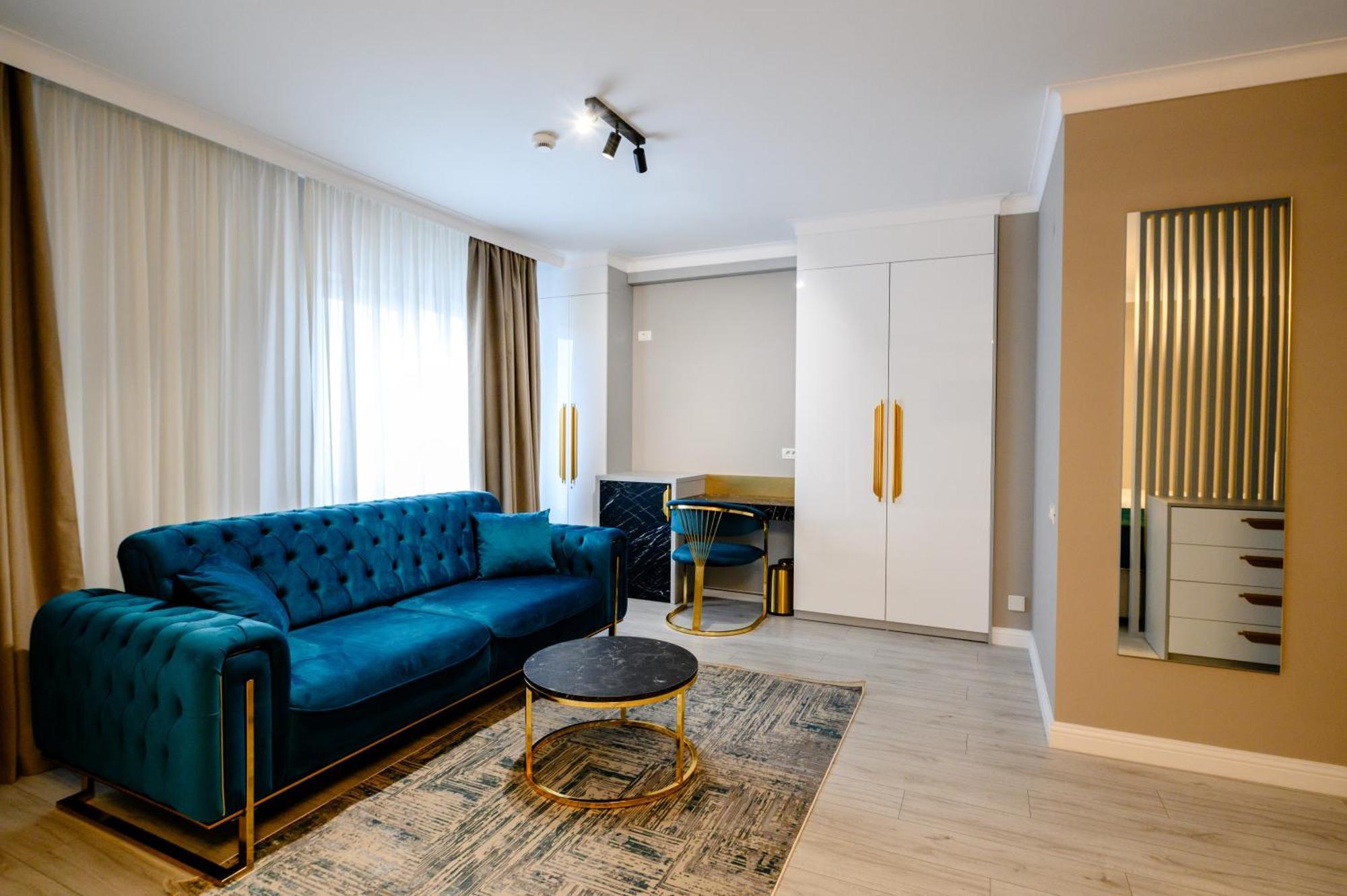 Elitte Inn & Suites Roşu Extérieur photo