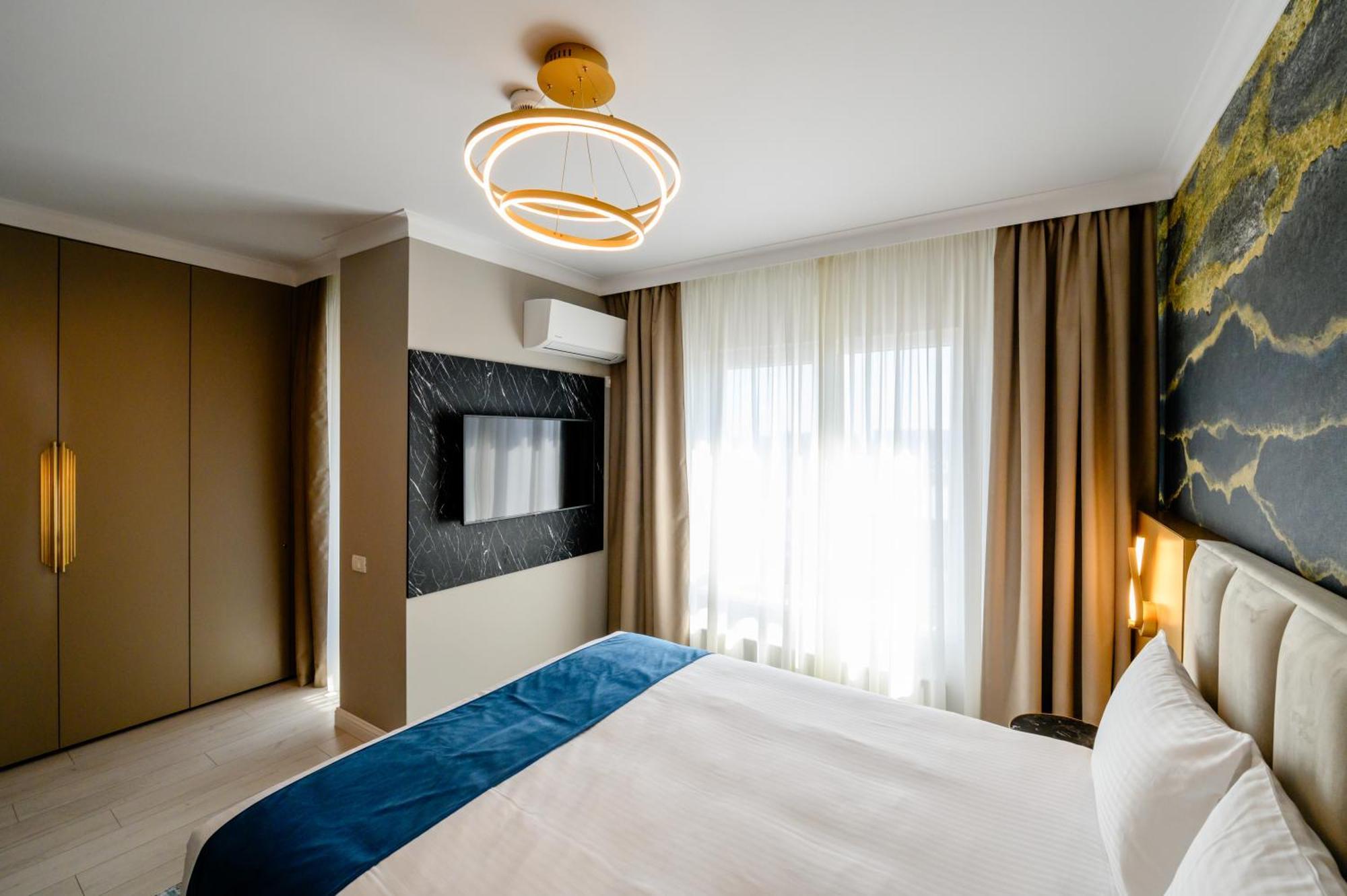 Elitte Inn & Suites Roşu Extérieur photo